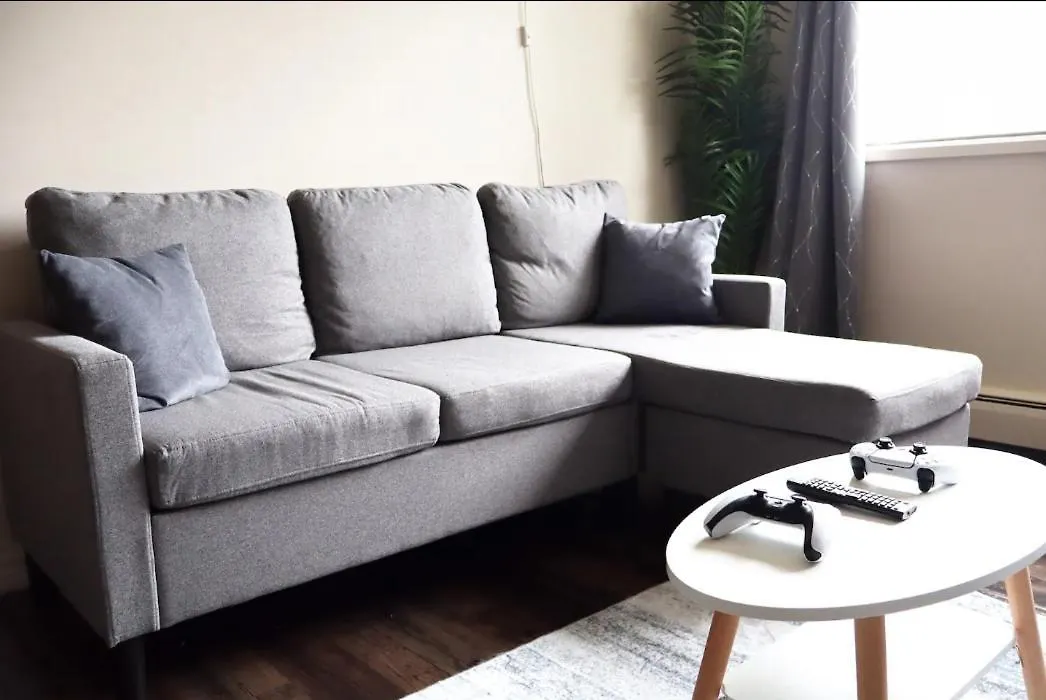 Cozy Stays Edmonton Kanada